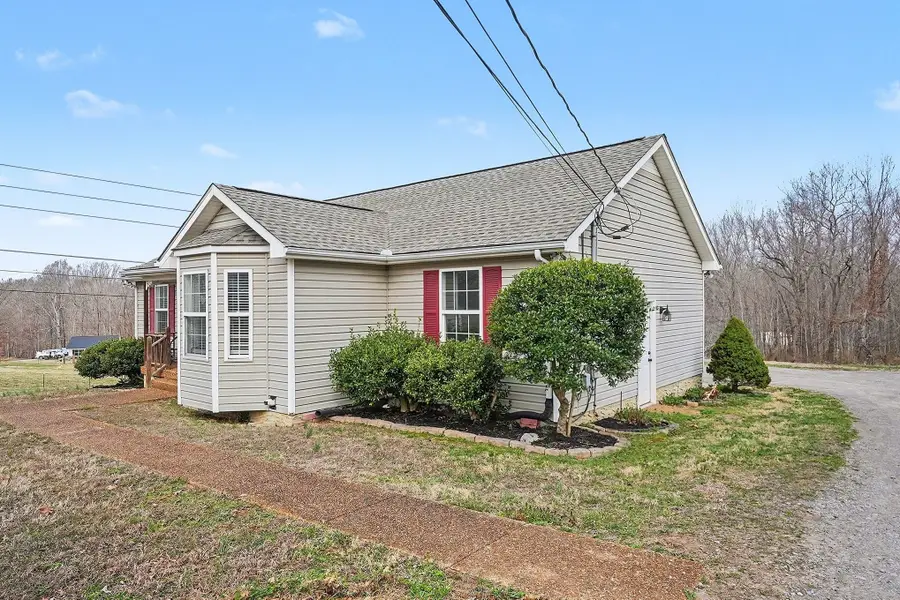 1166 Peter Pond Rd, Ashland City, TN 37015 - #3