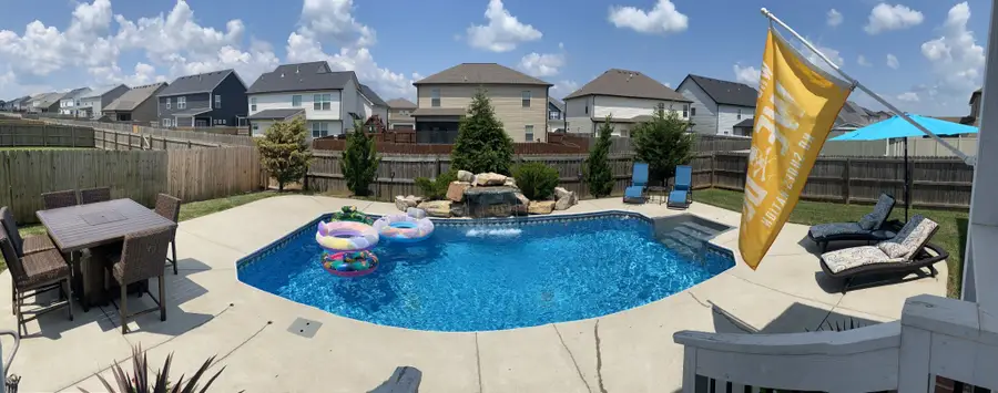 1350 Millet Dr, Clarksville, TN 37040 - #2