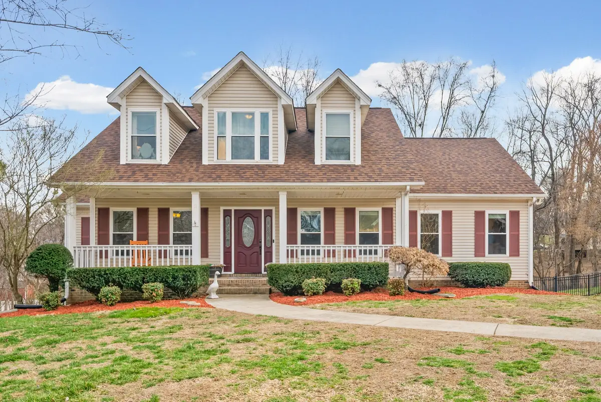 546 Christel Springs Dr, Clarksville, TN 37043 - #1