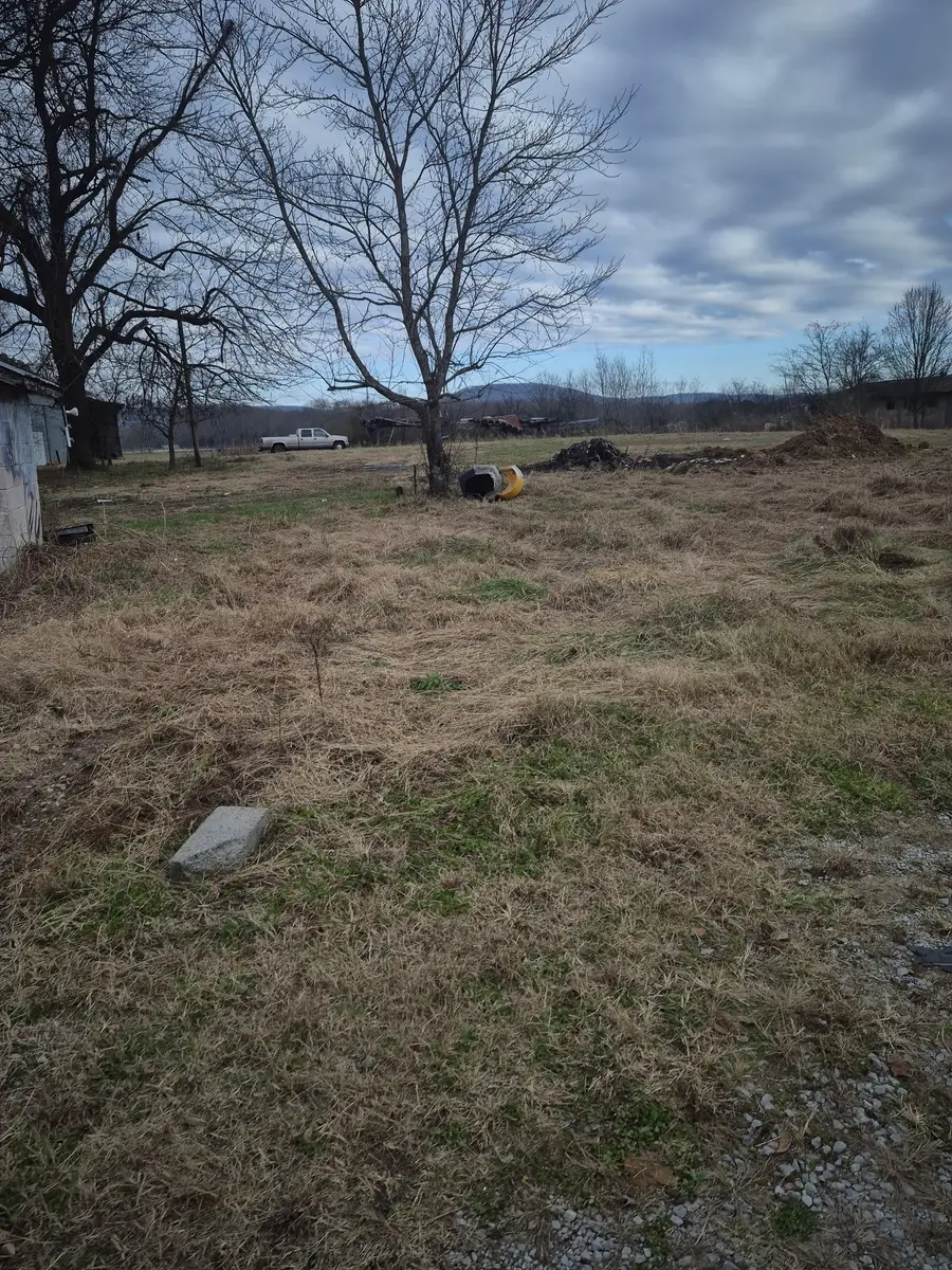 2830 Old Airport Rd, Hillsboro, TN 37342 - #3