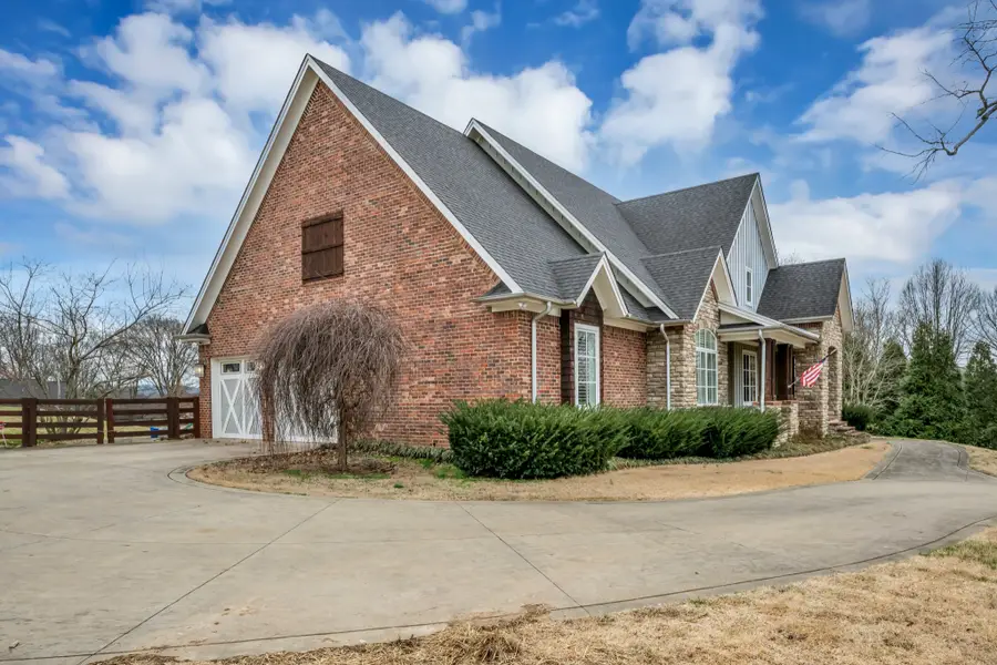 2080 Nashville Hwy, Columbia, TN 38401 - #2