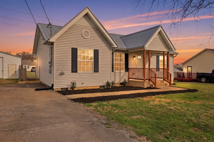 1612 Baucom Dr, Columbia, TN 38401 - #2