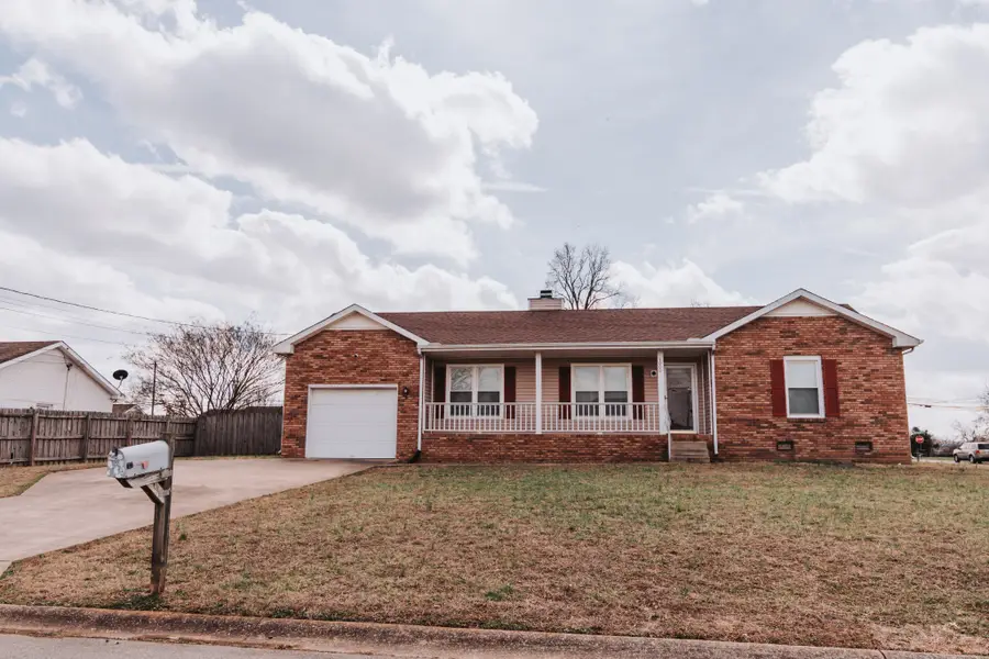 1000 Monica Dr, Clarksville, TN 37042 - #2