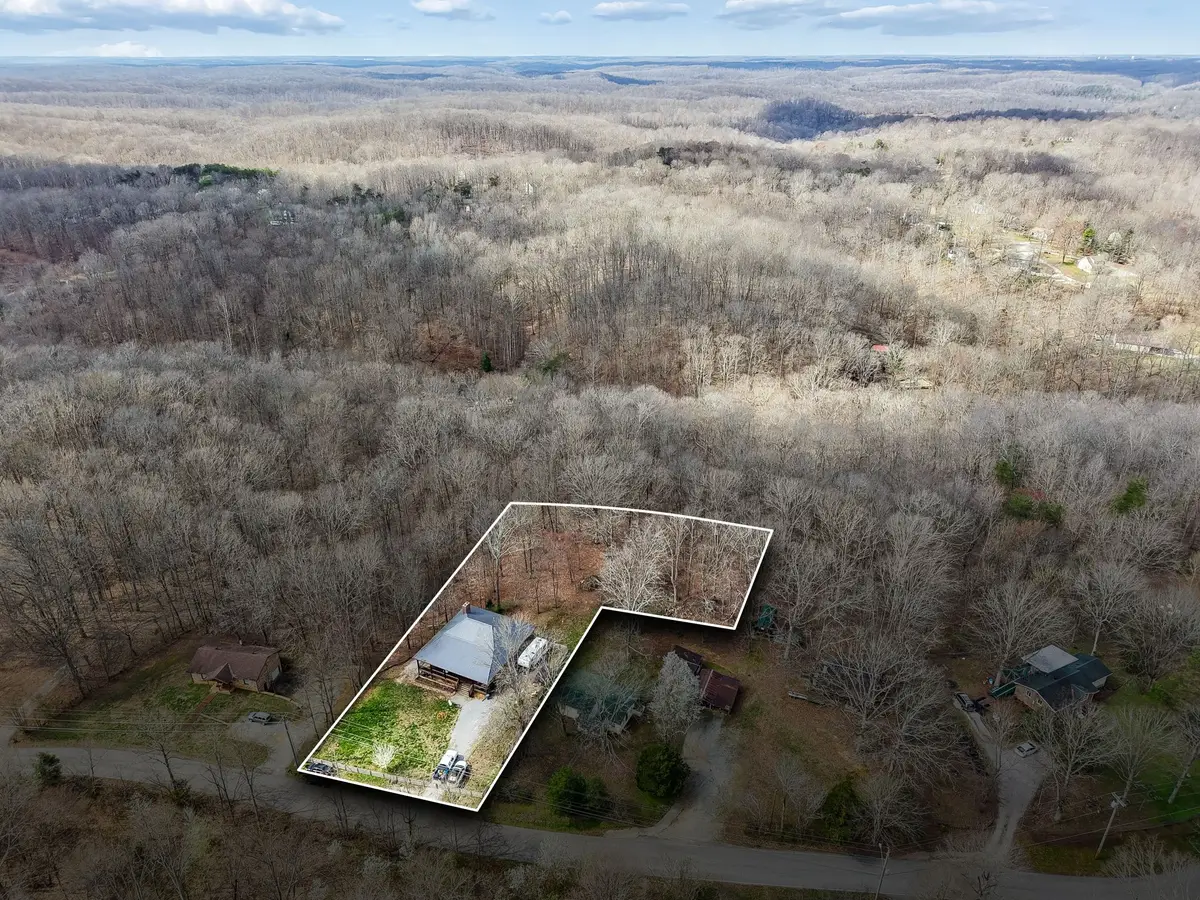 1059 Patterson Dr, Kingston Springs, TN 37082 - #1