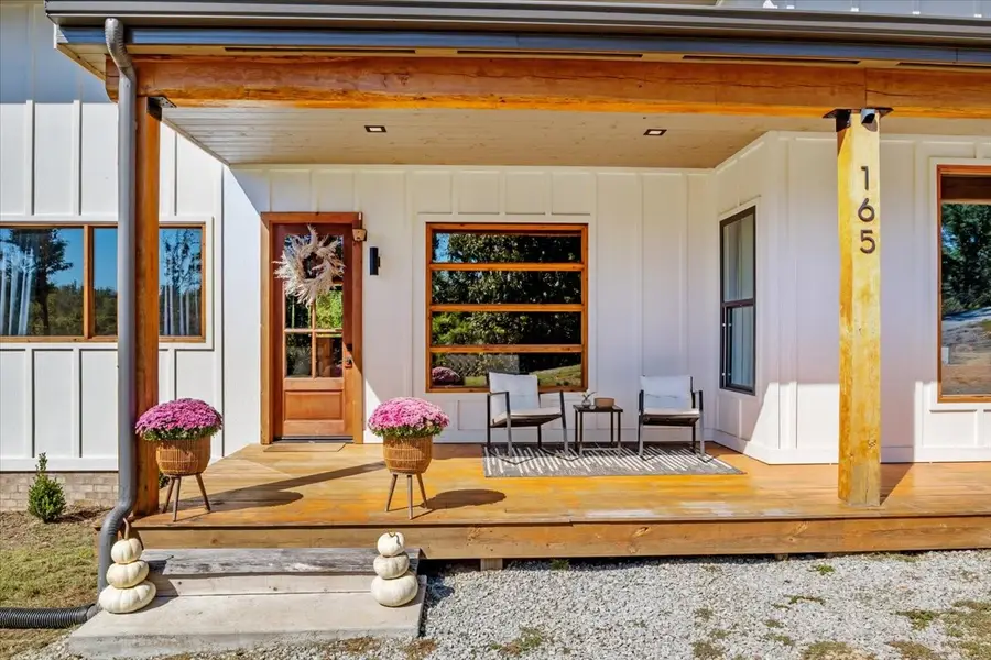 165 Wade Cv, Waverly, TN 37185 - #2