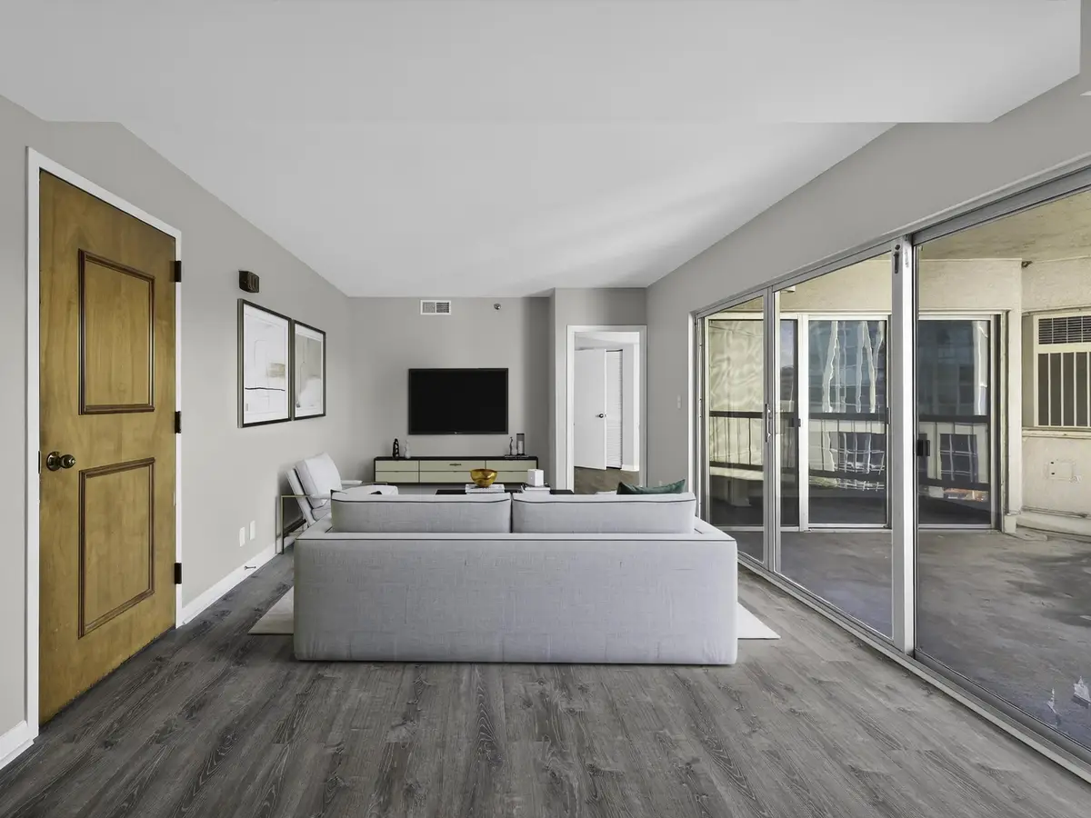 900 19th Ave S #901, Nashville, TN 37212 - #1