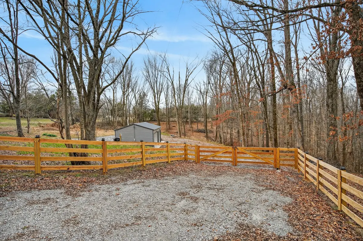 6169 Huffman Rd, Goodlettsville, TN 37072 - #1