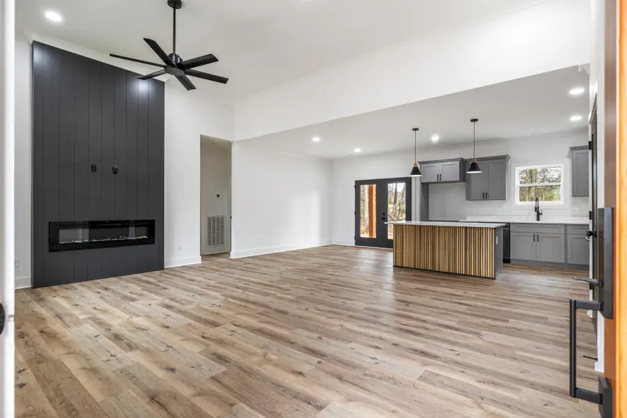 3047 Nashville Hwy, Lewisburg, TN 37091 - #3