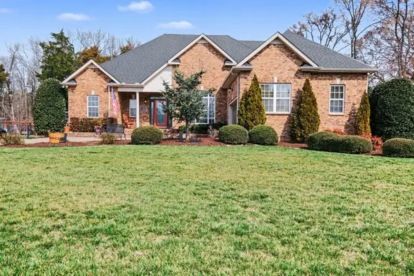 5010 Stonewood Dr, Smyrna, TN 37167