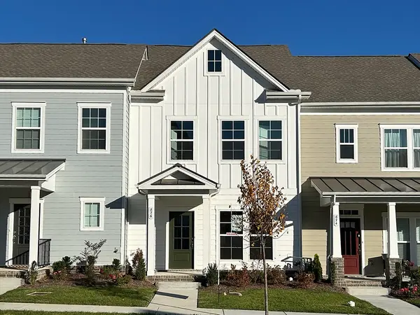 876 Westcott Ln, Antioch, TN 37013