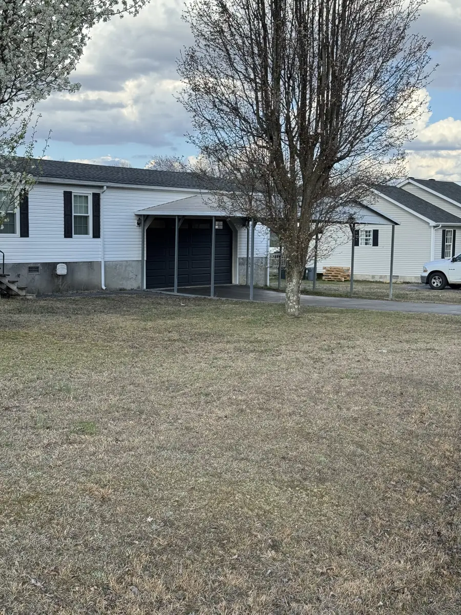 78 E Airport Dr, McMinnville, TN 37110 - #3