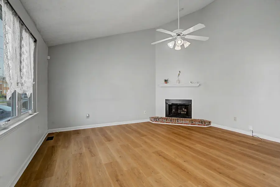 104 Edgehill Ln, Hendersonville, TN 37075 - #2