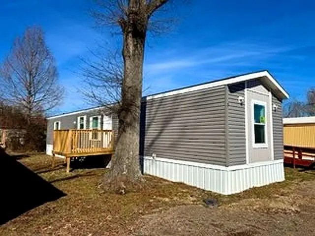 295 Cotham Dr, Huntingdon, TN 38344 - #1