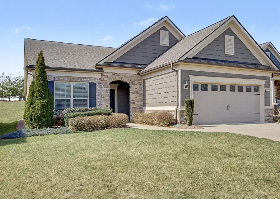 817 Clay Pl, Spring Hill, TN 37174 - #2