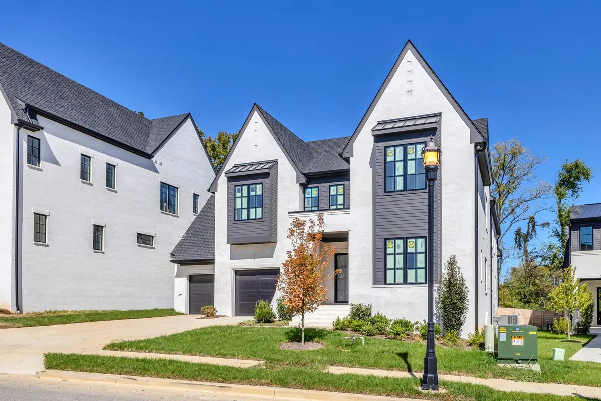 332 Kelly Glenn Ct, Brentwood, TN 37027 - #1