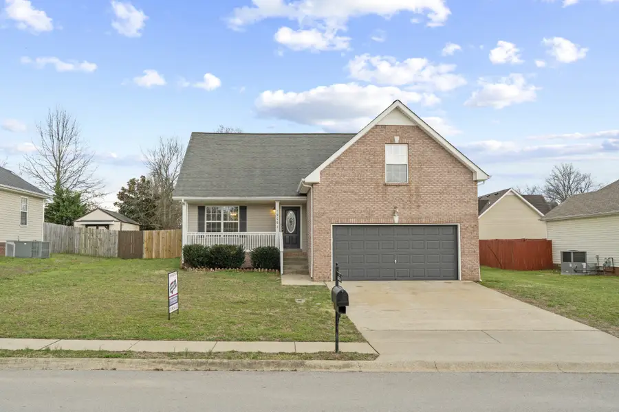 1906 Sydney Louise Dr, Clarksville, TN 37042 - #2