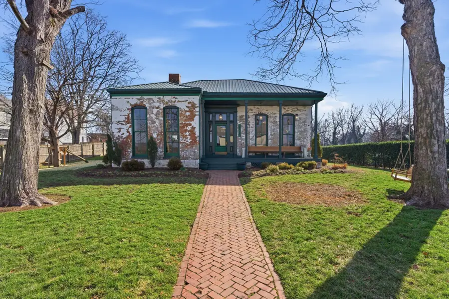 909 Manila Ave, Nashville, TN 37206 - #2