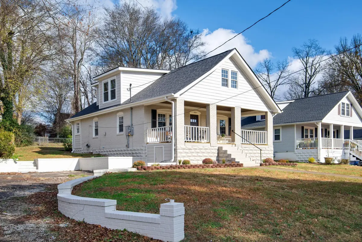 303 5th Ave, Columbia, TN 38401 - #1