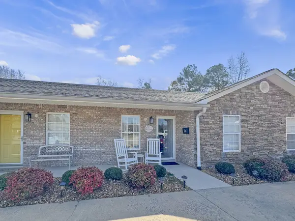 110 Colson Village Ct #110, Dover, TN 37058