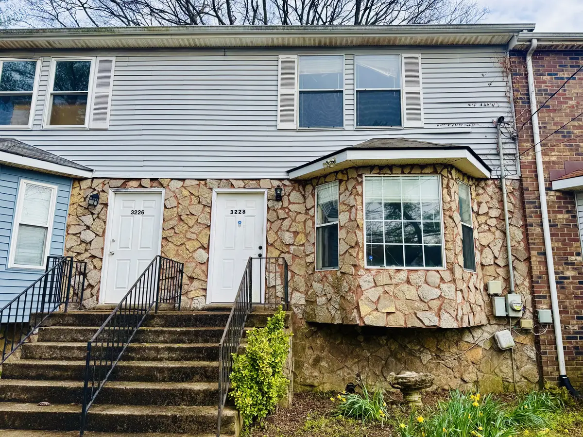 3228 Lakeford Dr, Nashville, TN 37214 - #1