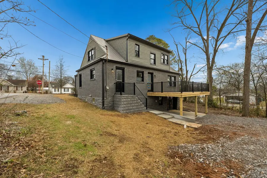 900 Belmont Ave, Shelbyville, TN 37160 - #2