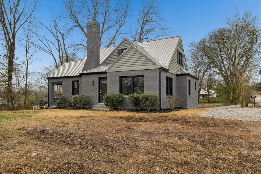 900 Belmont Ave, Shelbyville, TN 37160 - #3