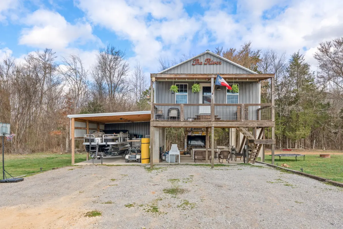 168 Mackin Rd, Linden, TN 37096 - #1