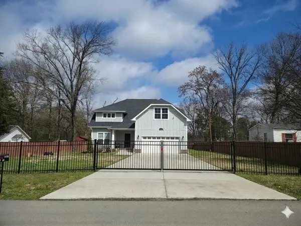 150 Nelson Dr, La Vergne, TN 37086