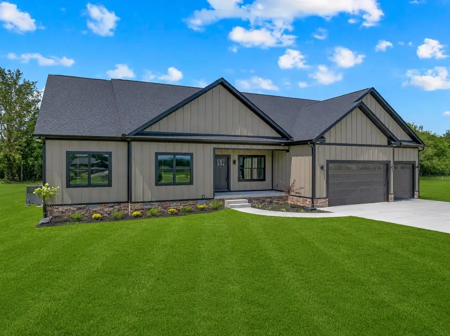 112 Pine Bluff Ct, Winchester, TN 37398 - #3
