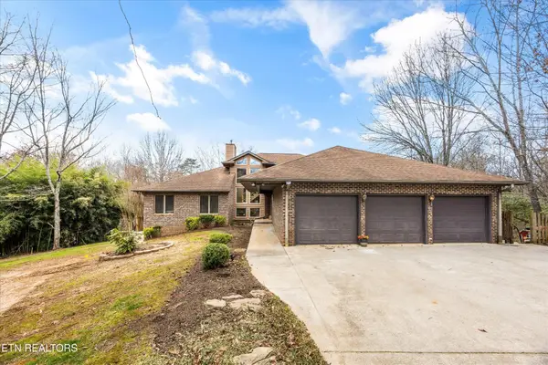 3031 Shadow Brook Drive, Maryville, TN 37803