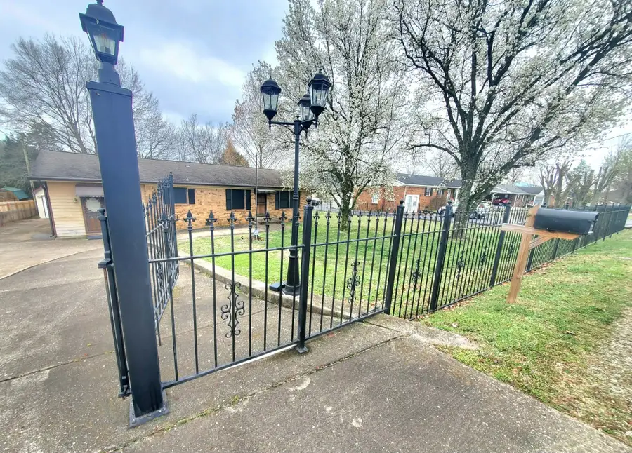 18 Roberts Ln, Lebanon, TN 37087 - #2