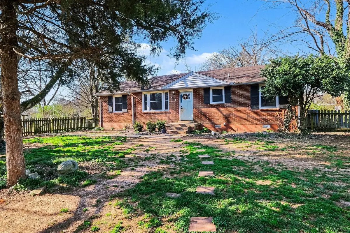 2114 Cypress Dr, Murfreesboro, TN 37130 - #1
