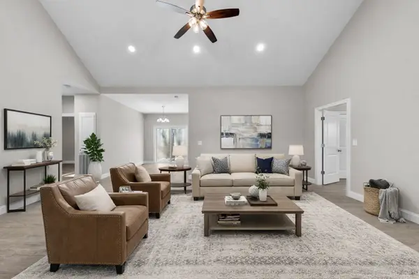 32 Periwinkle Path, Leoma, TN 38468