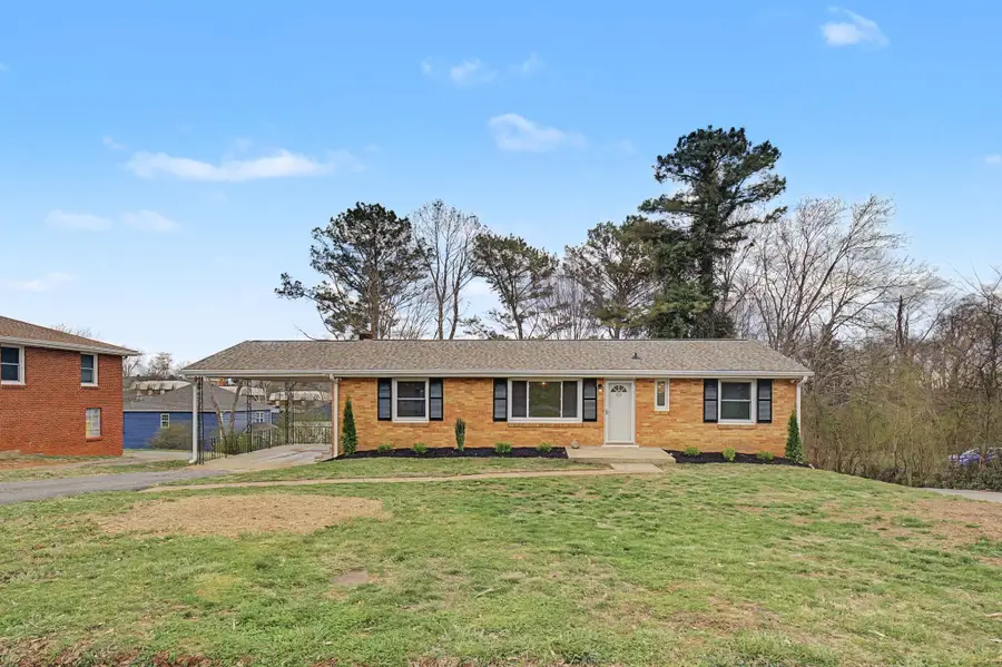 534 Rosewood Dr, Clarksville, TN 37043 - #2