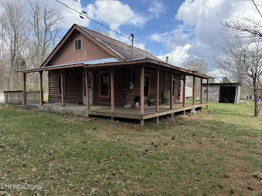308 Pennycuff Ave, Jamestown, TN 38556 - #3