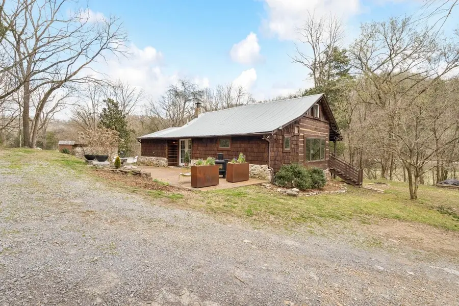 6496 Burt Burgen Rd, Bradyville, TN 37026 - #3