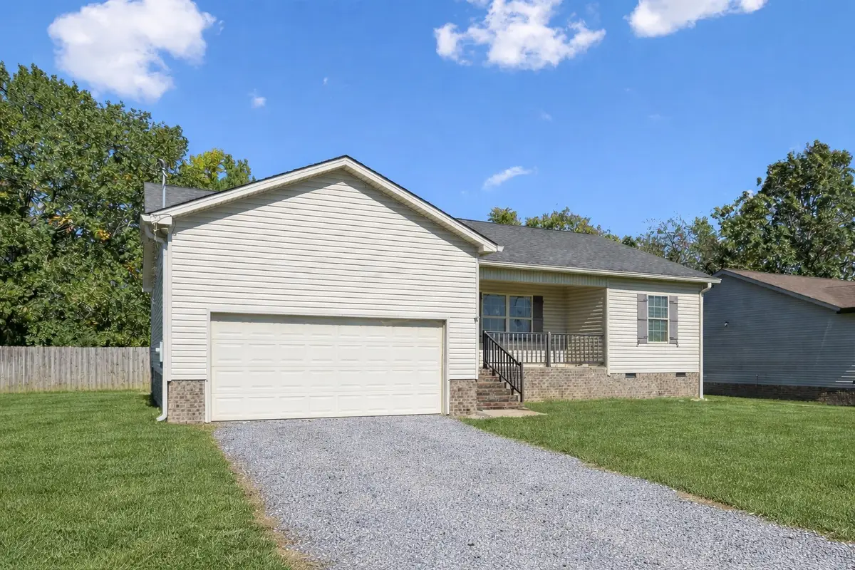 225 Eagle Blvd, Shelbyville, TN 37160 - #1