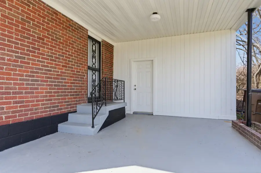 2228 Ravenwood Dr, Nashville, TN 37216 - #3