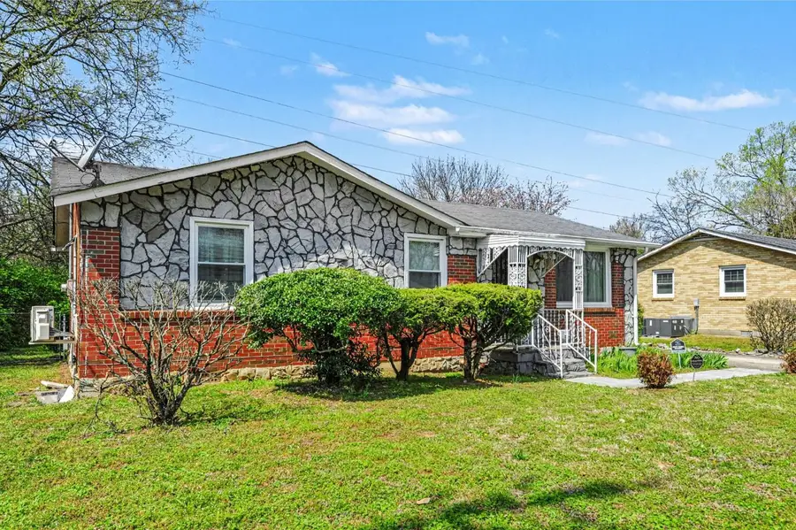 776 Rowan Dr, Nashville, TN 37207 - #2