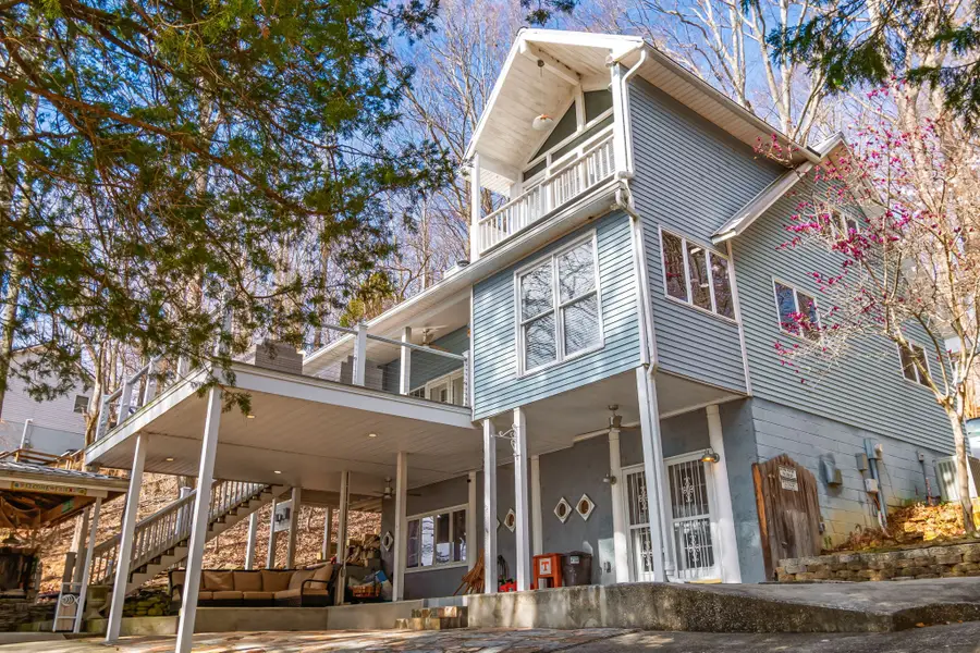 107 Beechnut Dr, Estill Springs, TN 37330 - #3