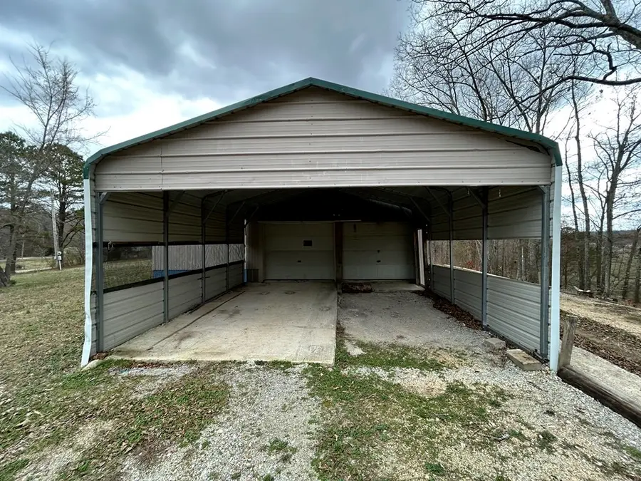 130 Clement St, Big Sandy, TN 38221 - #3