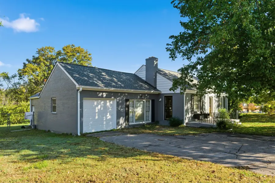 5600 Vine Ridge Dr, Nashville, TN 37205 - #3