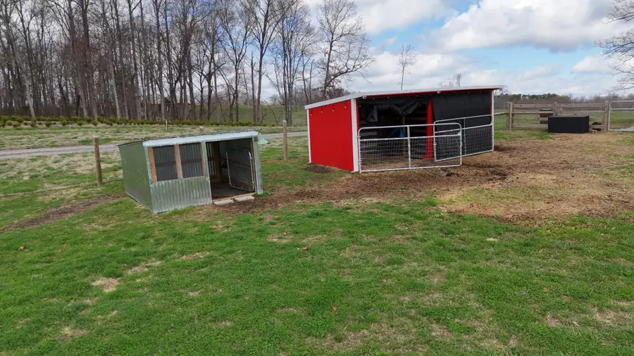 625 Robert Smith Rd, McMinnville, TN 37110 - #3
