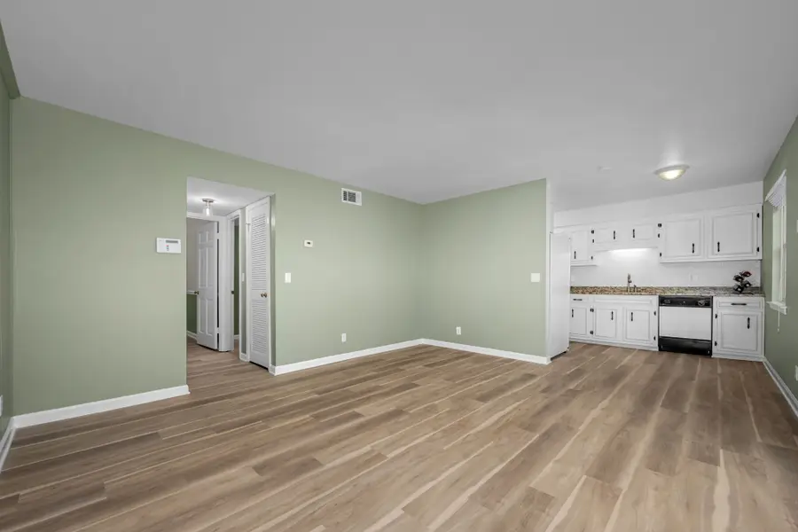 1002 E Northfield Blvd E #A106, Murfreesboro, TN 37130 - #3