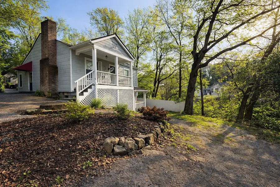 670 Tremont Pl, Chattanooga, TN 37405 - #2