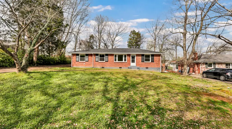 56 Hillsboro Rd, Clarksville, TN 37042 - #2