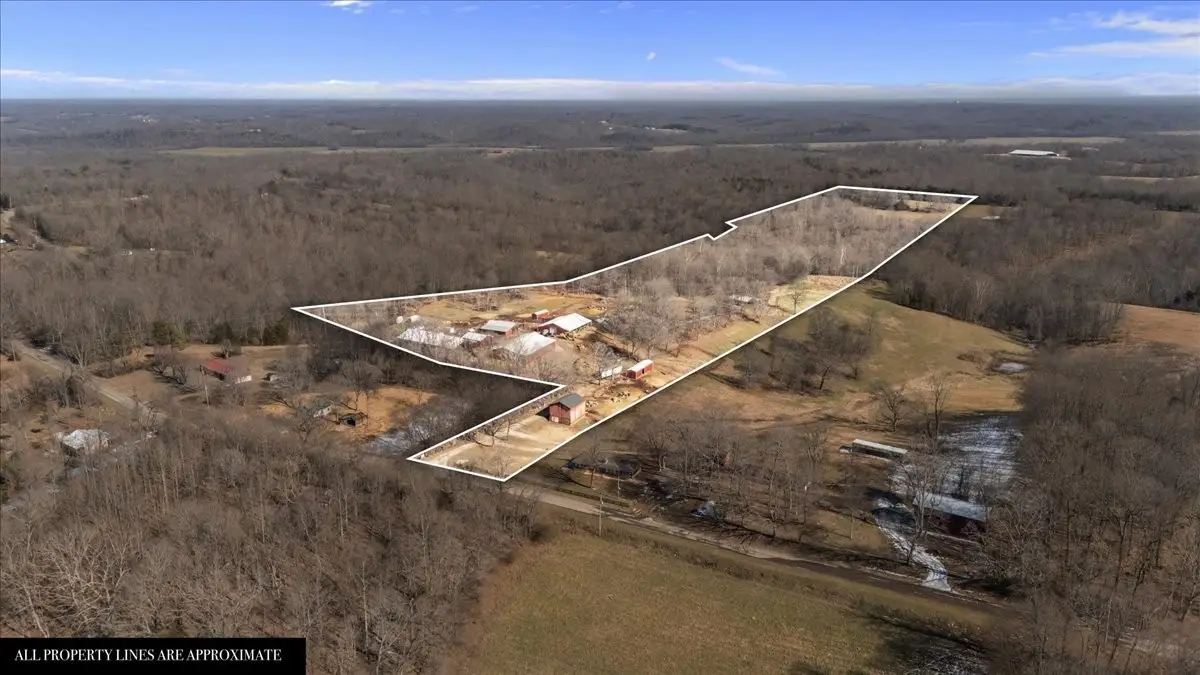 1429 Hunley Branch Rd, Charlotte, TN 37036 - #1