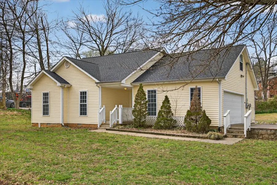 400 Melinda Dr, Clarksville, TN 37042 - #2