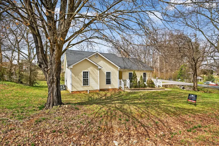 400 Melinda Dr, Clarksville, TN 37042 - #3