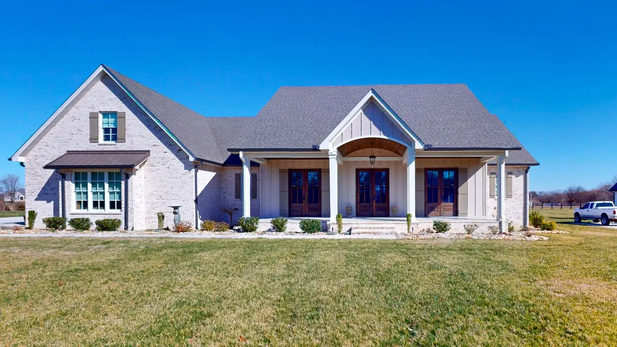 159 Sulphur Springs Rd, Shelbyville, TN 37160 - #1